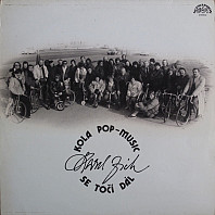 Kola Pop-Music Se Točí Dál