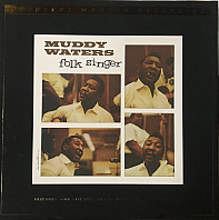 Muddy Waters - Folk Singer