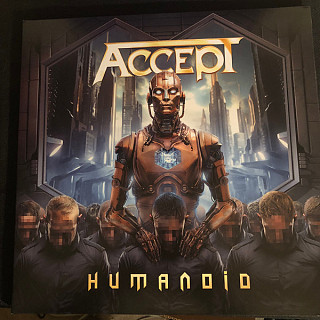 Accept - Humanoid