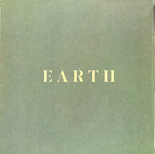 Sault - Earth