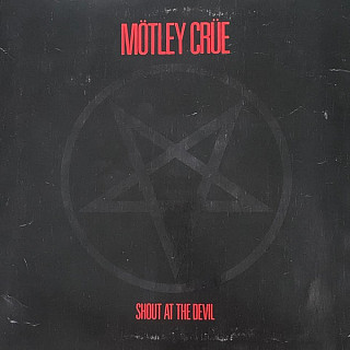 Mötley Crüe - Shout At The Devil