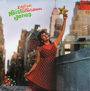 Norah Jones - I Dream of Christmas